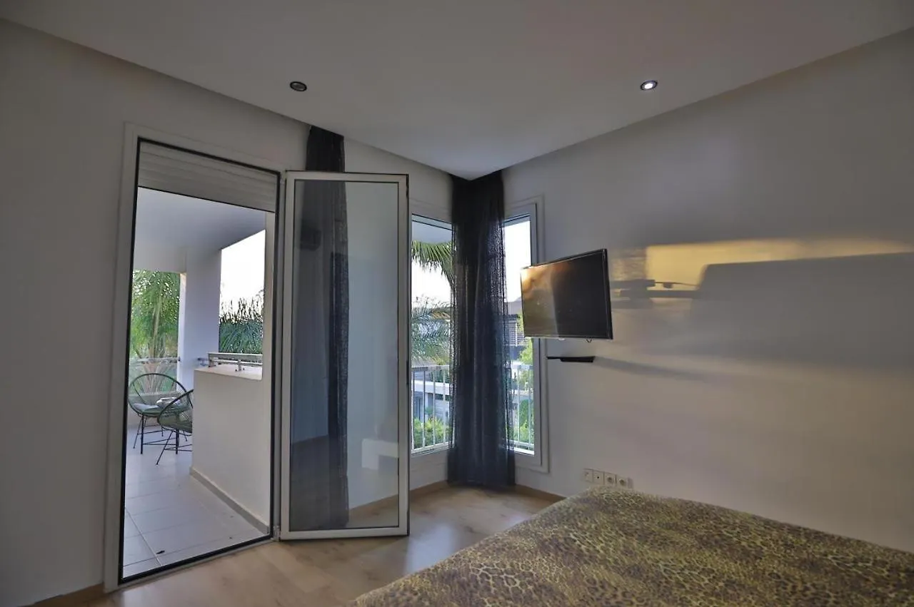 Villa Familiale Moderne Avec Piscine Fes Morocco